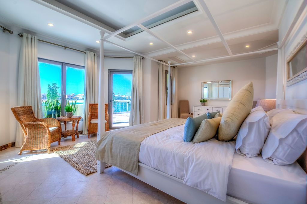 Villa Dubai Luxury Rental Julius Homes