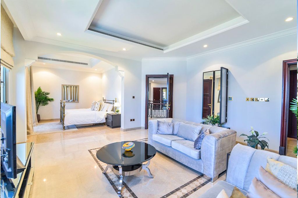 Villa Dubai Luxury Rental Julius Homes