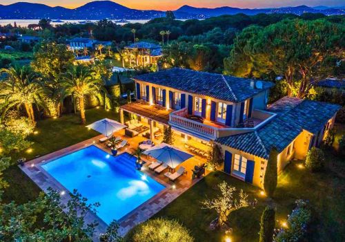 wp-content/uploads/Villa_Pearl_Drone-2_11zon.jpeg