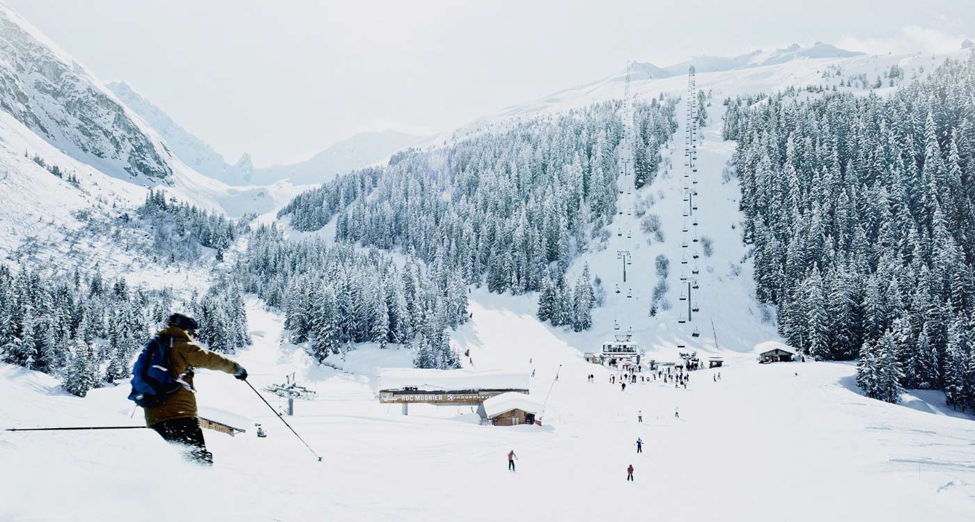 skiing